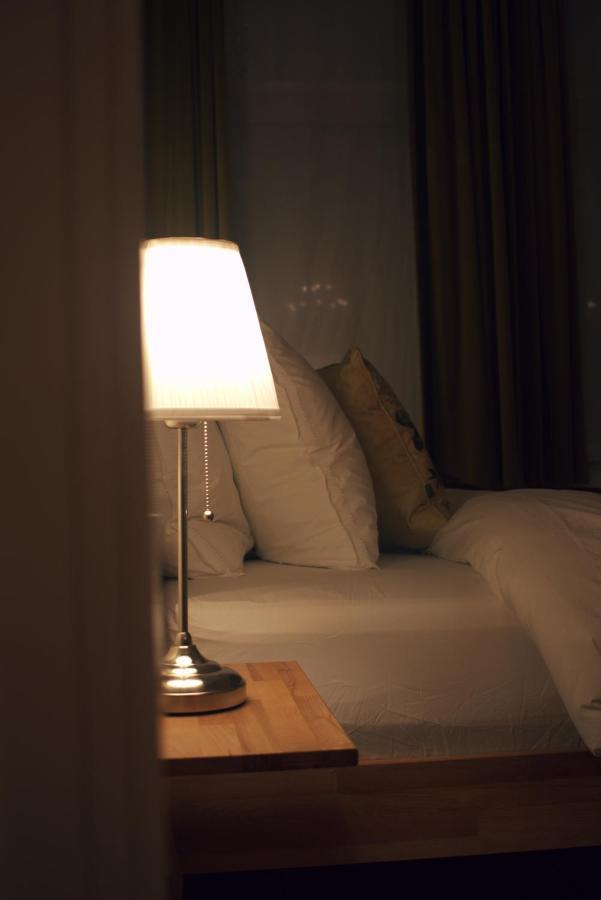 Quiet Apartment In Antwerp Near Parc - B&B Intermezzo - Business & Leisure Екстер'єр фото