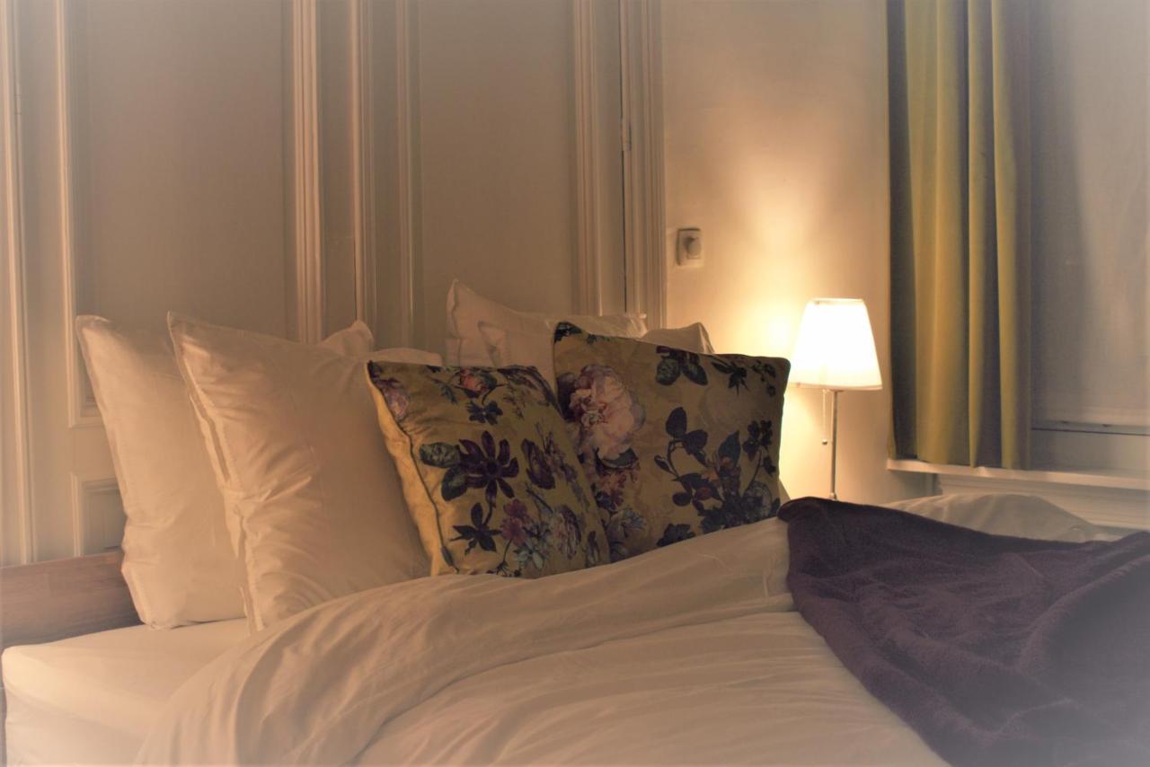 Quiet Apartment In Antwerp Near Parc - B&B Intermezzo - Business & Leisure Екстер'єр фото